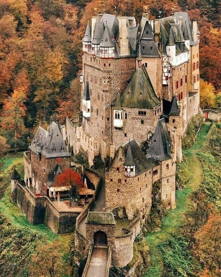замок эльц германия фото