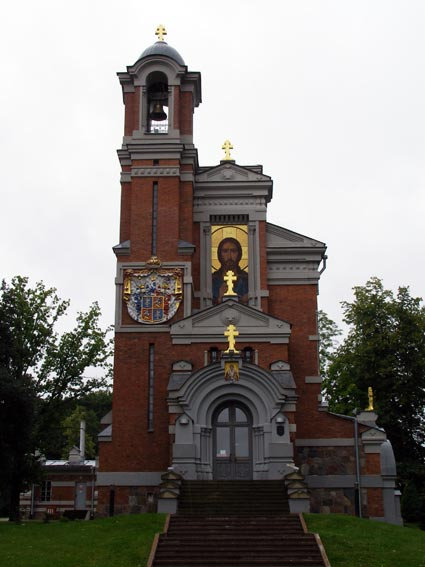 часовня усыпальница святополк мирских фото