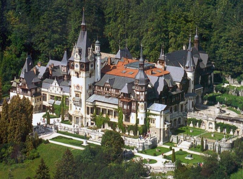 замок пелеш румыния фото