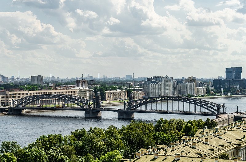 мост через реку неву фото