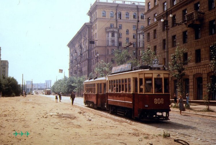 старый трамвай в москве фото