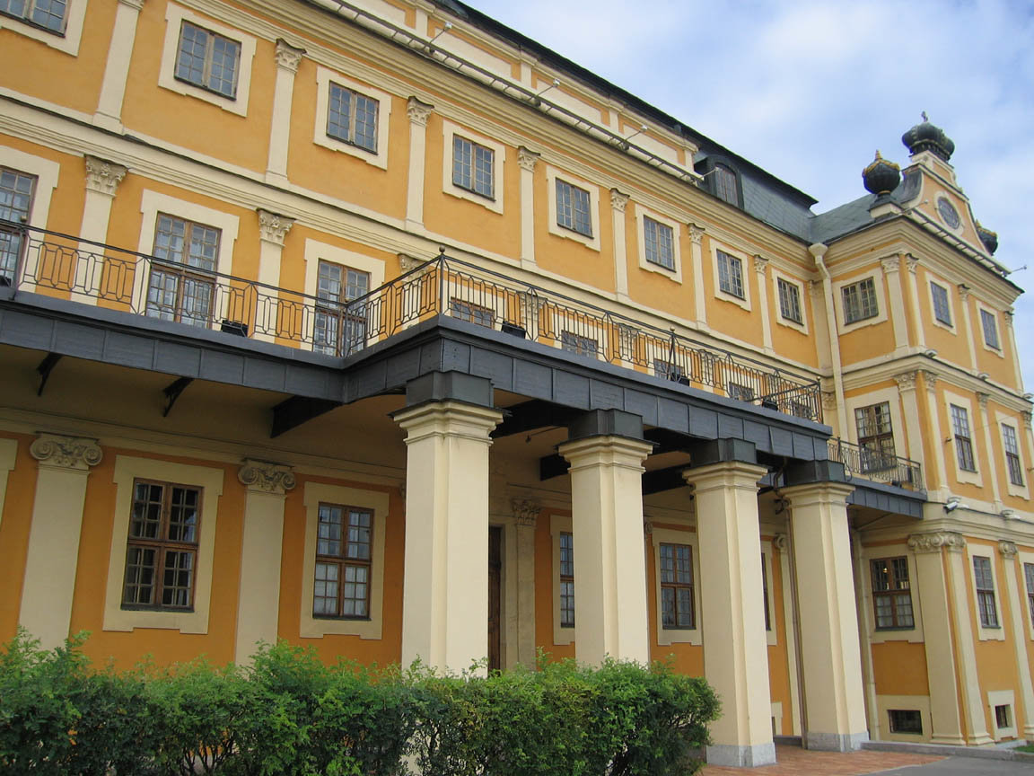 меншиковский дворец в санкт петербурге фото