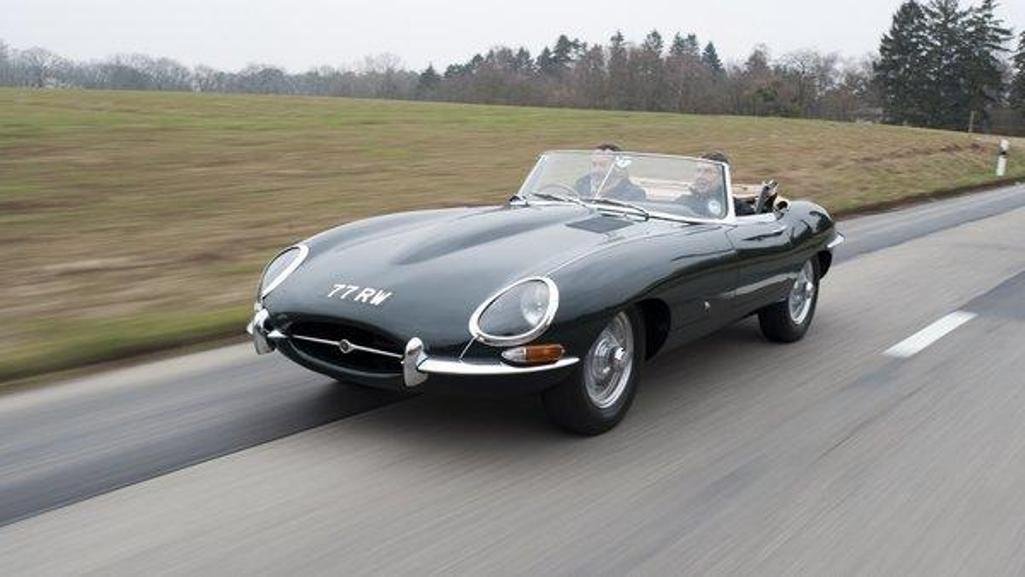 jaguar e-type фото