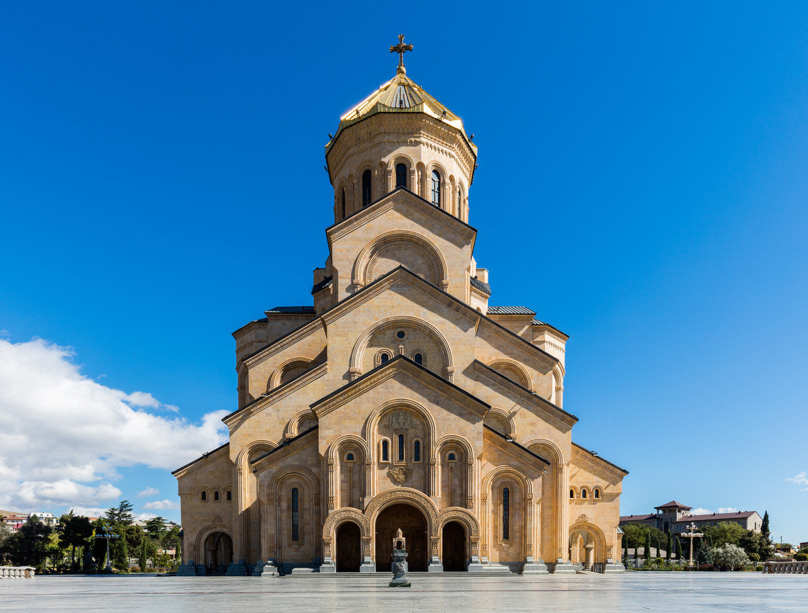 собор святой троицы в тбилиси фото