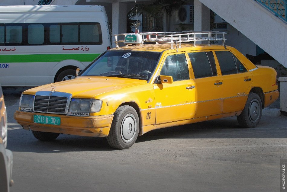 ford crown victoria taxi фото