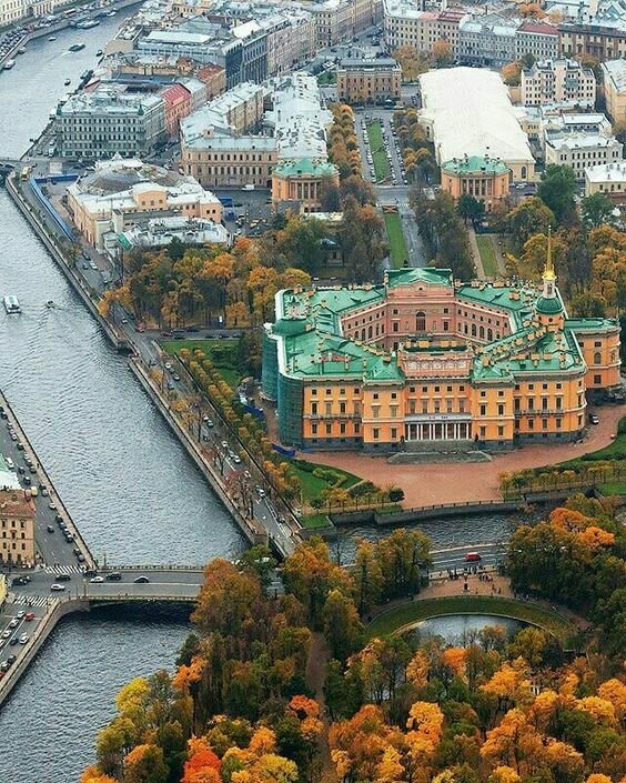 михайловский замок в санкт петербурге фото