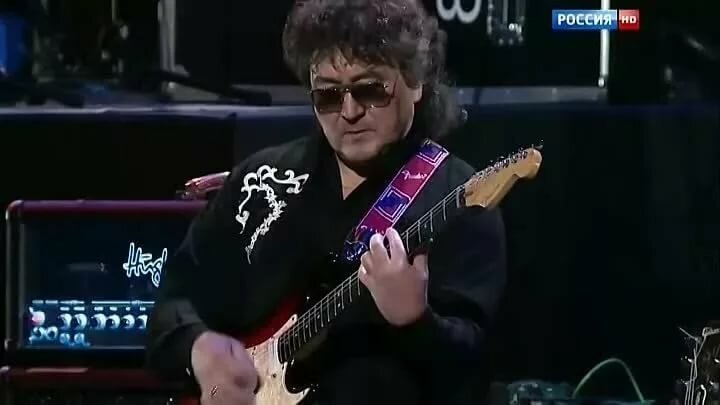 юрий антонов гитарист фото