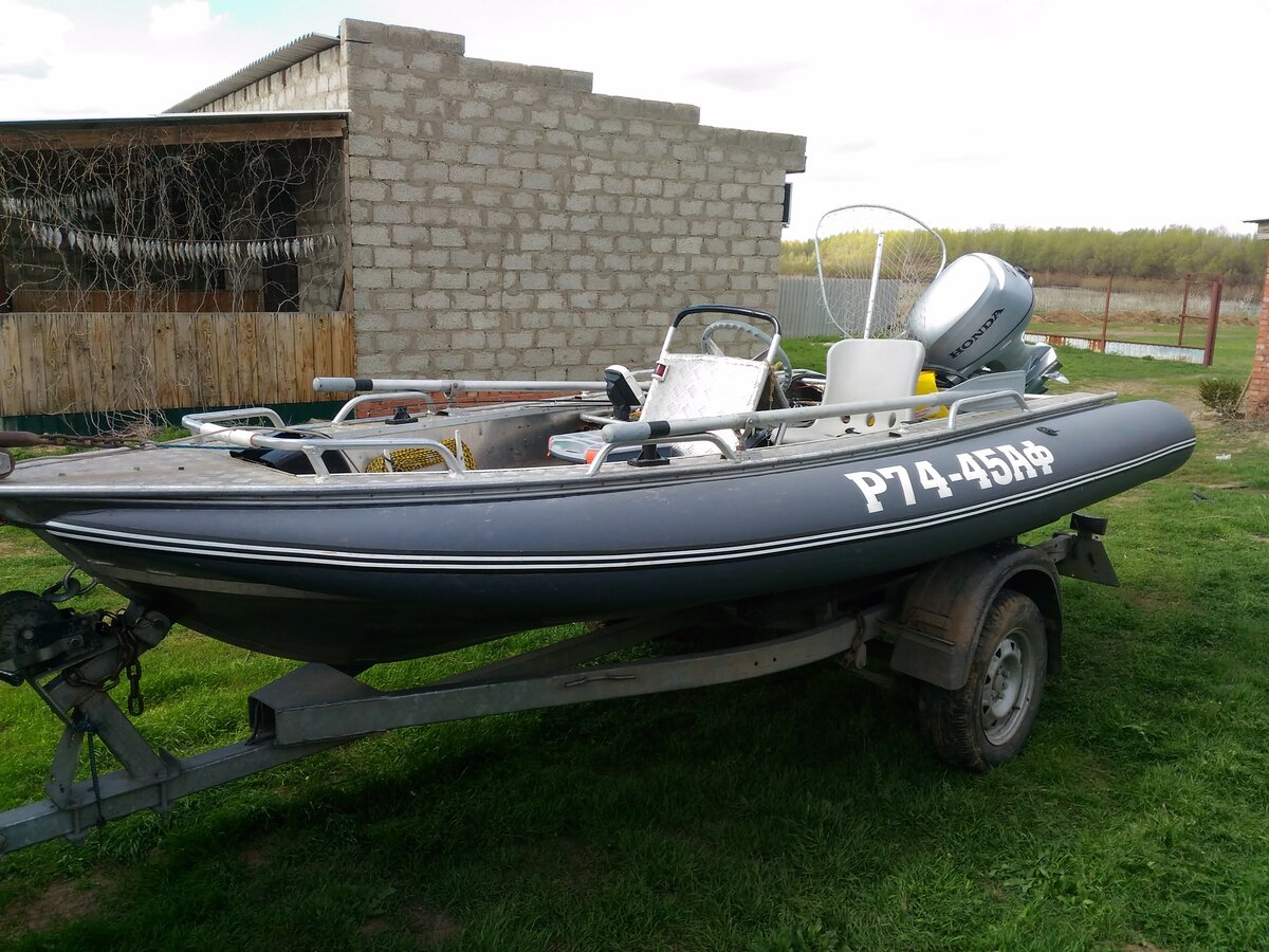 лодка риб фото