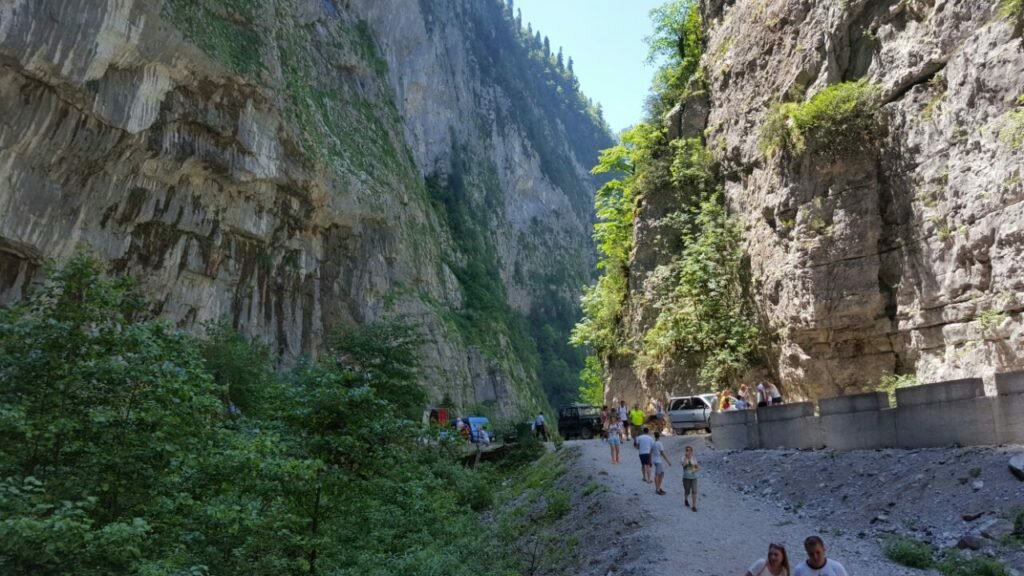 абхазия ущелье каменный мешок фото