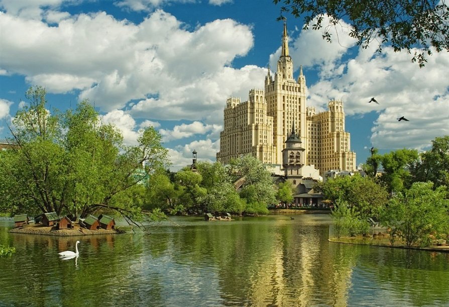сталинская высотка у зоопарка в москве фото