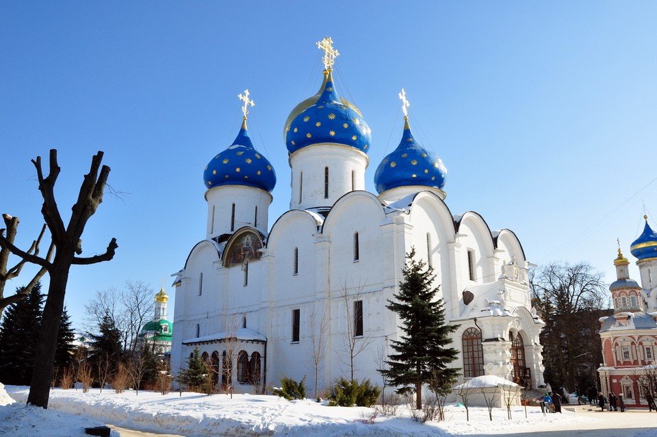 успенский собор троице сергиевой лавры фото