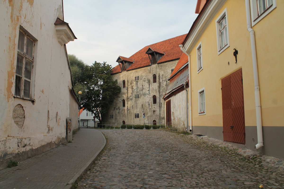 братислава улочки фото