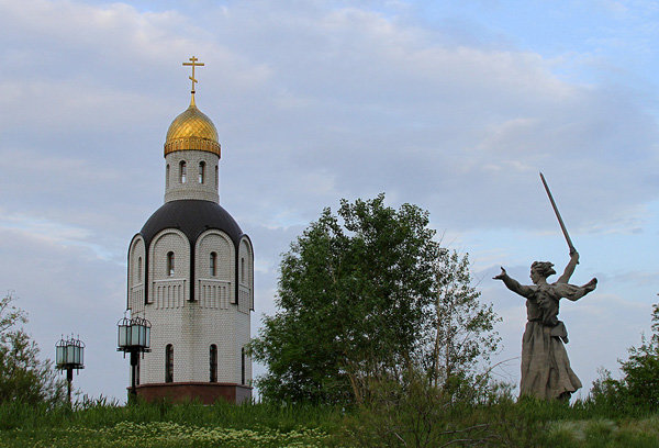 часовня воинское мемориальное кладбище мамаев курган фото