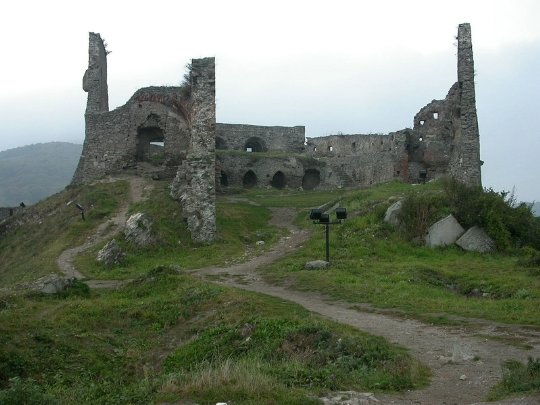 замок дева румыния фото