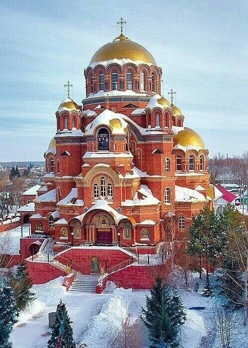 свято-троицкая обитель саракташ фото