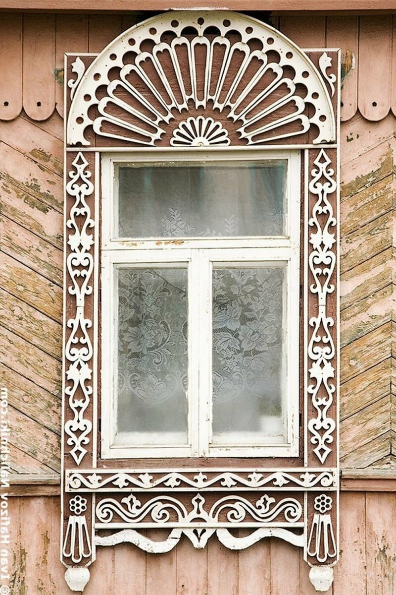 резные наличники на окна фото