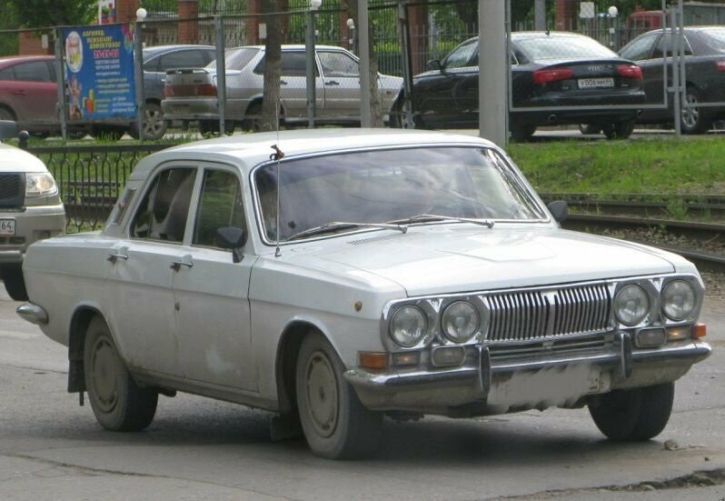газ-24 волга с четырьмя фарами фото