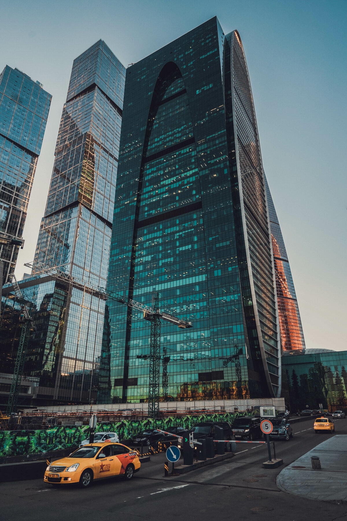 башня империя москва сити фото