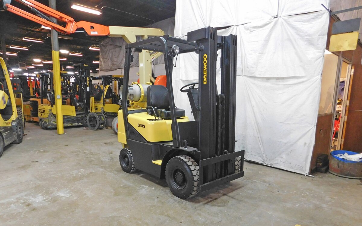 газовый погрузчик hyster фото