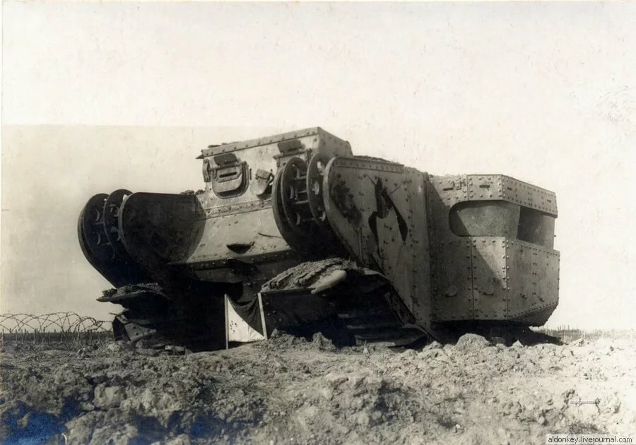 танки первой мировой войны 1914 1918 фото