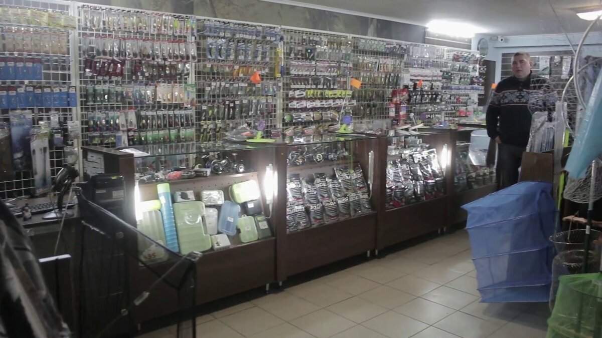 рыболовный магазин фото