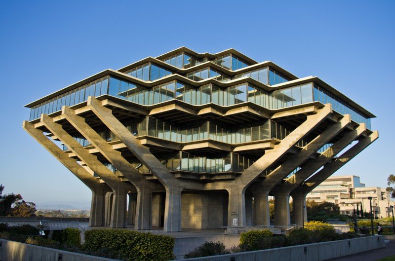 Geisel Library фото