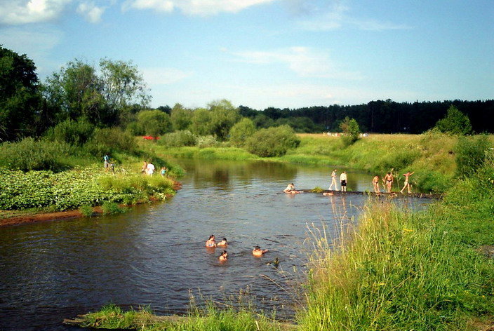 речка в деревне фото