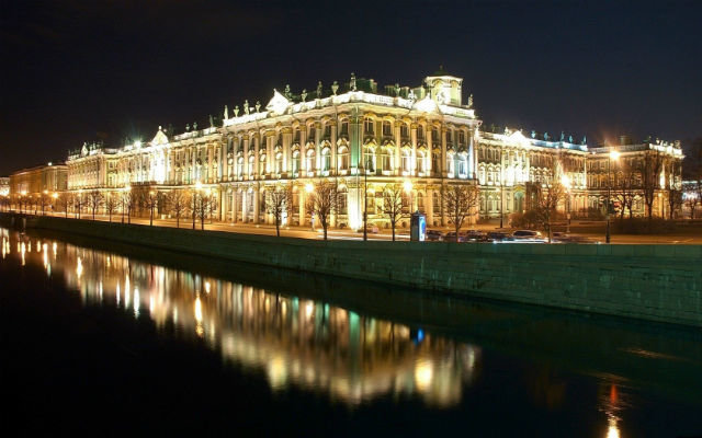 зимний дворец в санкт петербурге фото