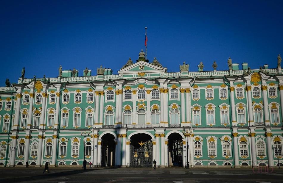 зимний дворец эрмитаж фото
