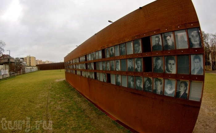 мемориальный комплекс берлинская стена фото