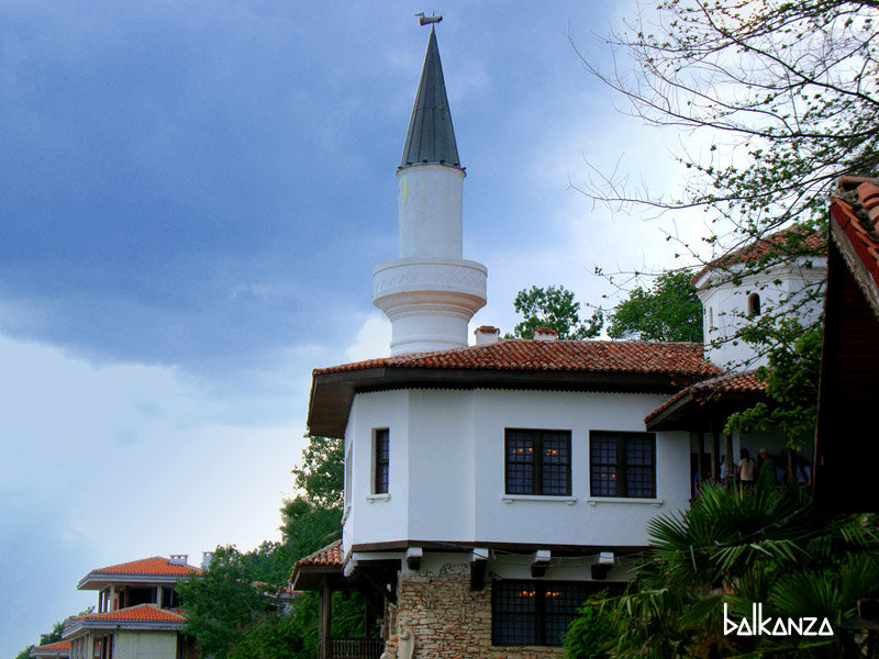 дворец румынской королевы в балчике фото