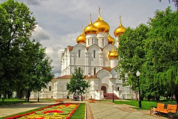 успенский собор ярославль фото