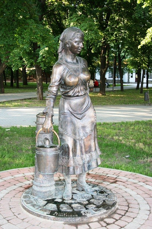 памятник водопроводу ростов-на-дону фото
