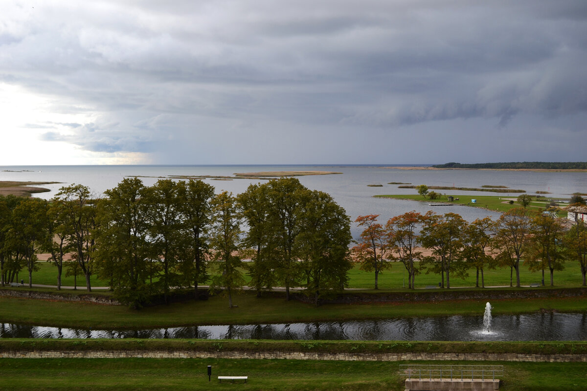 Kuressaare, Эстония фото
