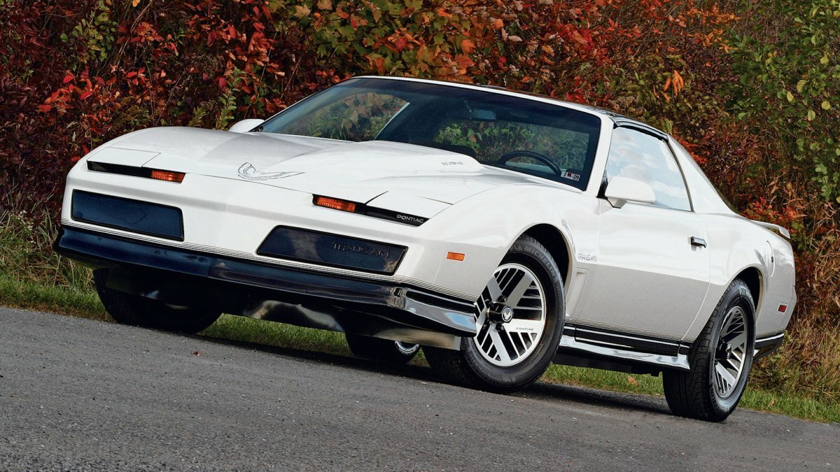pontiac firebird 1982 фото