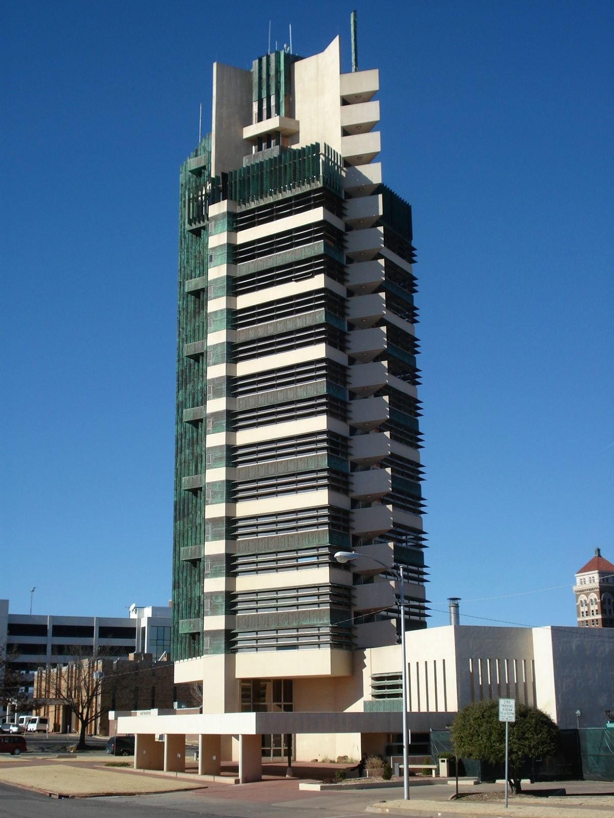 башня price tower фото