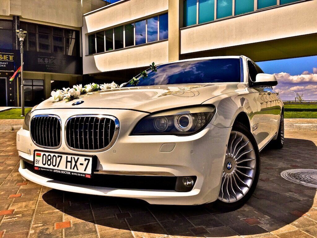 Аренда свадебных автомобилей казань