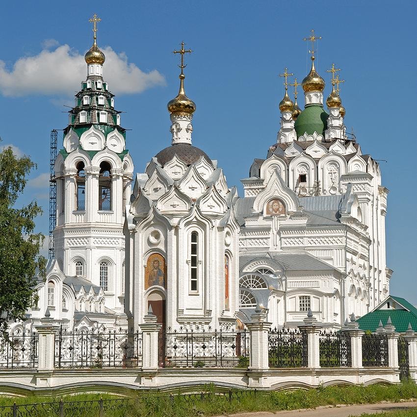 церковь пресвятой троицы в йошкар-оле фото