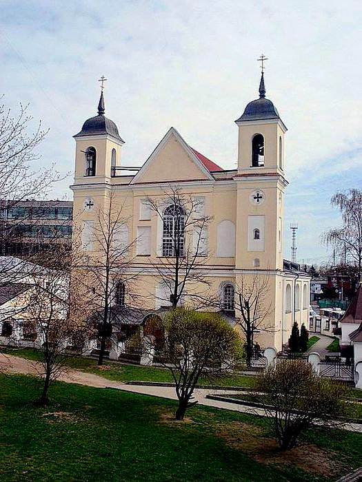 петропавловская церковь минск фото