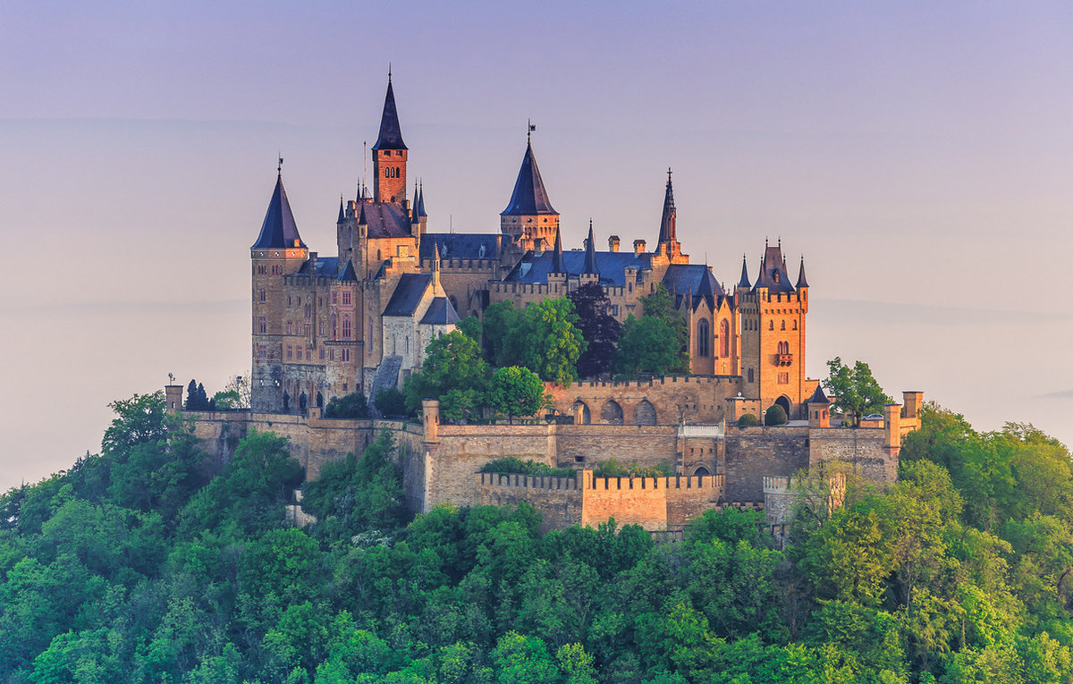 замок гогенцоллерн германия фото