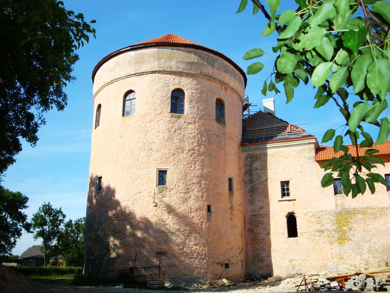 замок колувере эстония фото