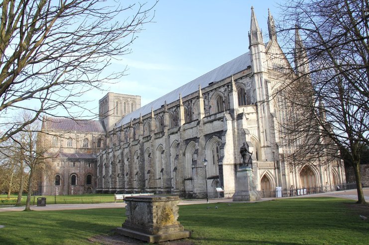 winchester cathedral фото