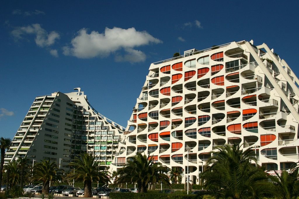 la grande motte архитектура фото
