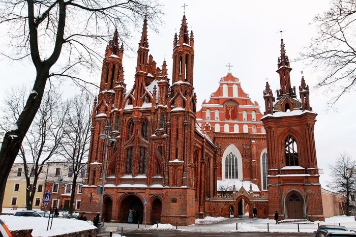 костел св анны литва фото