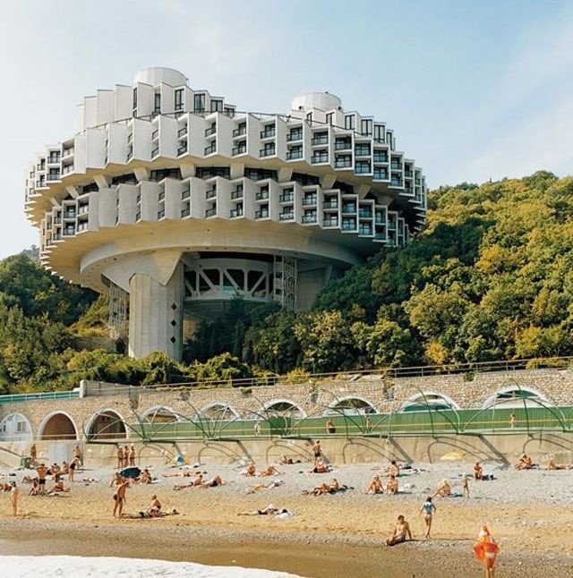 ссср: cosmic communist constructions photographed фото