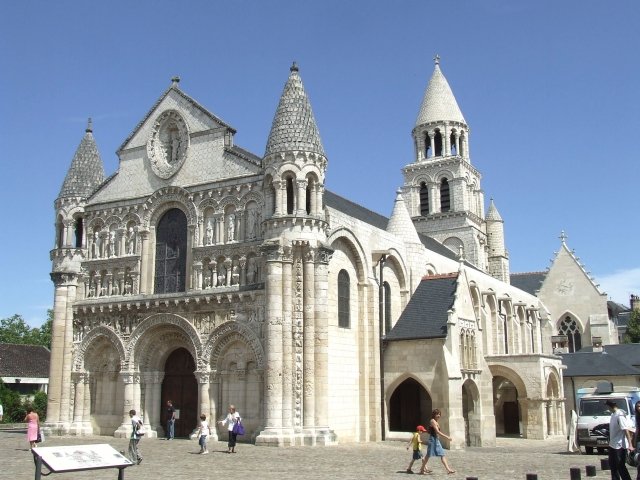 нотр дам ля гранд фото
