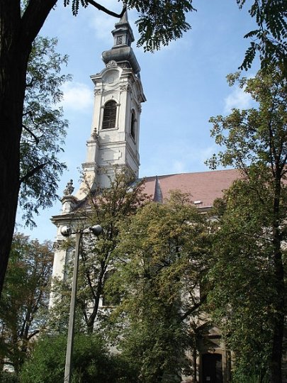 церковь святой троицы (мишкольц) фото