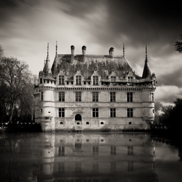 Картинки замков черно белые