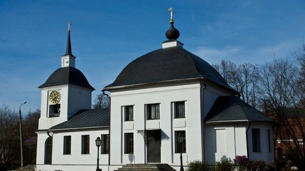храм успения пресвятой богородицы в александрово щапово фото
