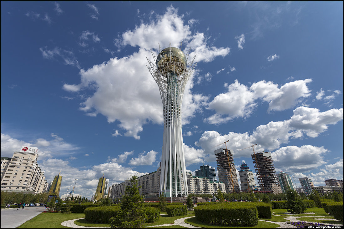 монумент астана байтерек фото